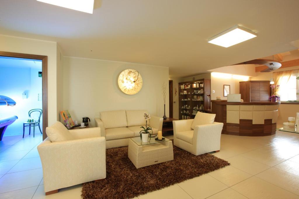 Dolce Avita Hotel Spa & Resort Andalo Ngoại thất bức ảnh